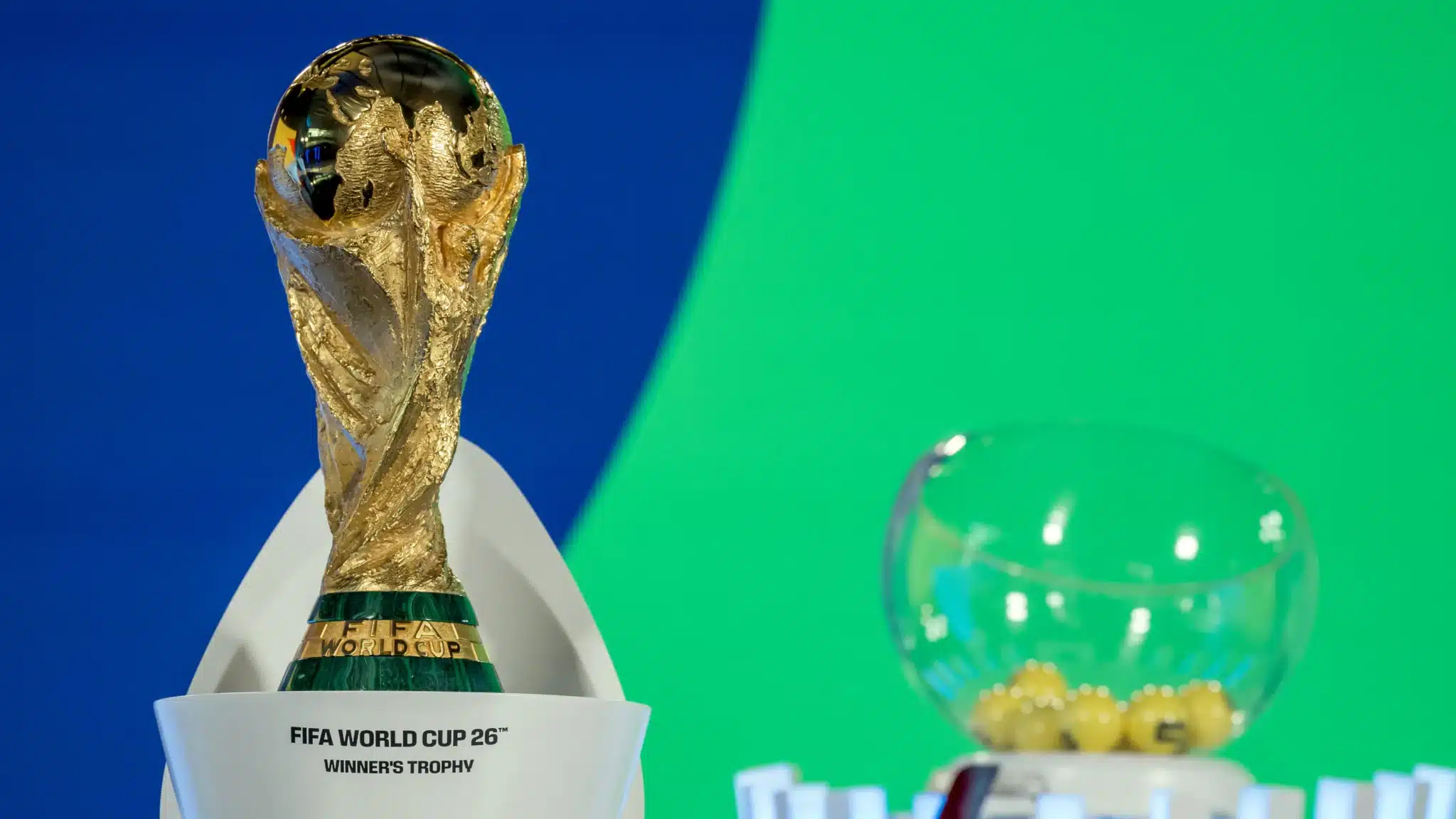 foci vb selejtező meccsek 2025